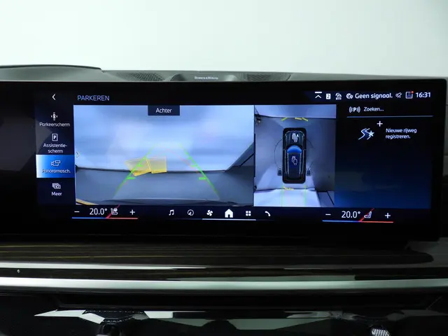 BMW X5 xDrive50e 2024 Hybride Benzine 42