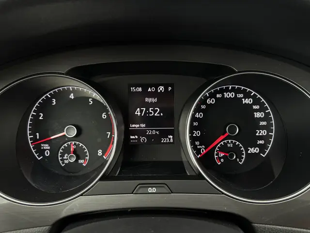 Volkswagen Golf Sportsvan 1.2 TSI Highline 2017 Benzine 13