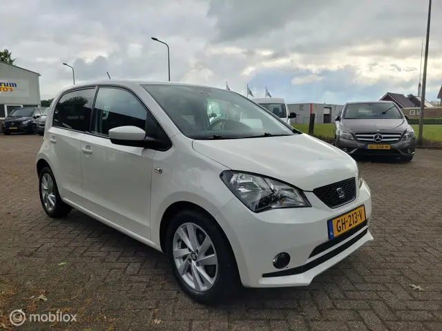 SEAT Mii 1.0 Sport Dynamic,5 deurs, airco 2015 Benzine 6