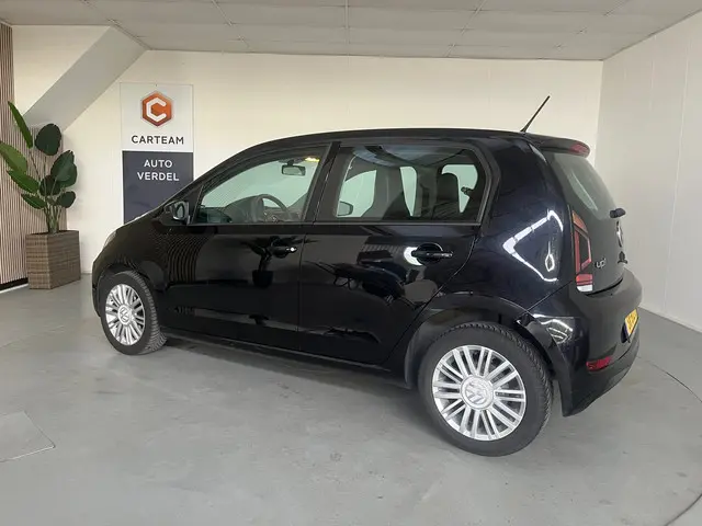 Volkswagen up! 1.0 BMT high up! Airco, LMV 2017 Benzine 2