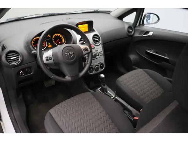 Opel Corsa 2