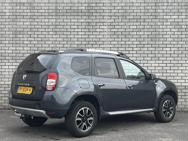 Dacia Duster 1.2 TCe 4x2 Blackshadow 2017 Benzine 2