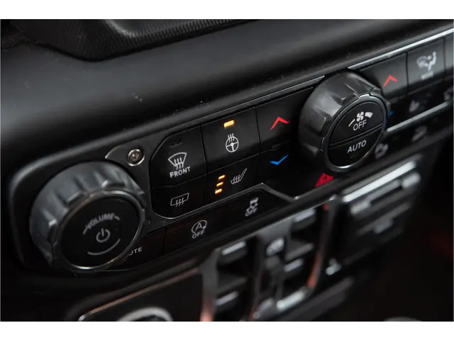 Jeep Wrangler Unlimited 3.6 2020 Benzine 17