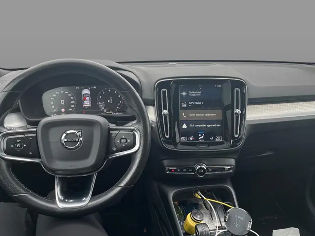 Volvo XC40 2.0 T5 AWD Intro Edition 2018 Benzine 4