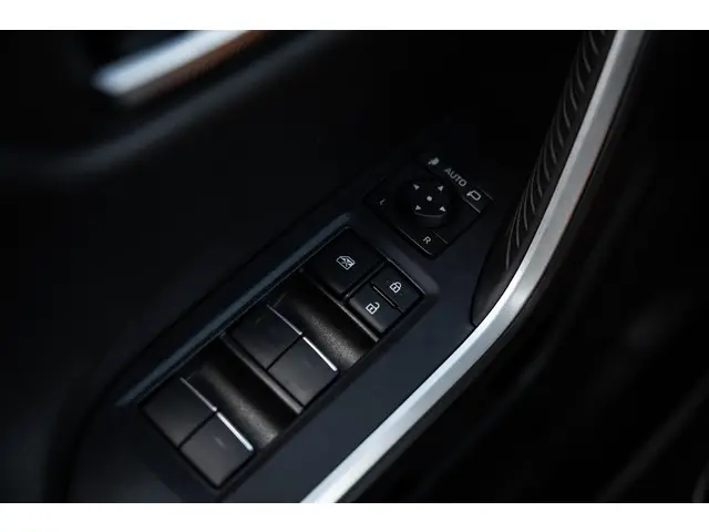 Toyota RAV4 2.5 HEV AWD Bi-Tone 2023 Hybride Benzine 37