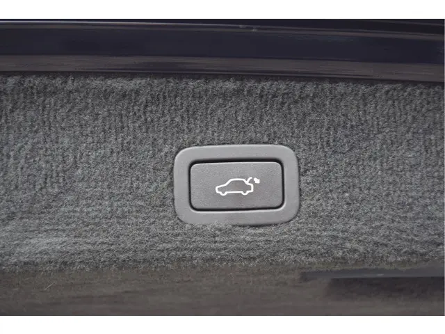 Volvo V70 2.0 T4 Polar+ 2016 Benzine 36