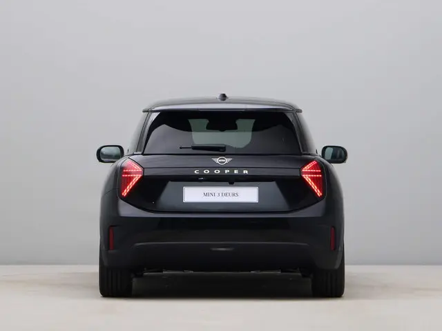 MINI 3-Deurs Cooper E 2024 Elektrisch 10