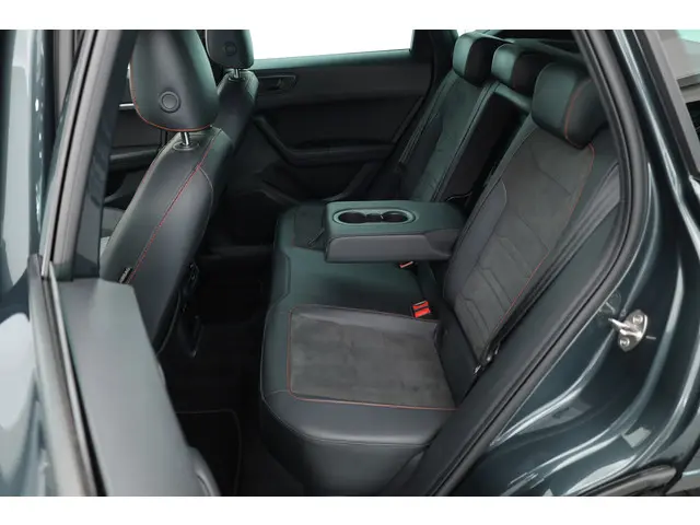 SEAT Ateca 1.5 TSI FR Business Intense 2023 Benzine 28