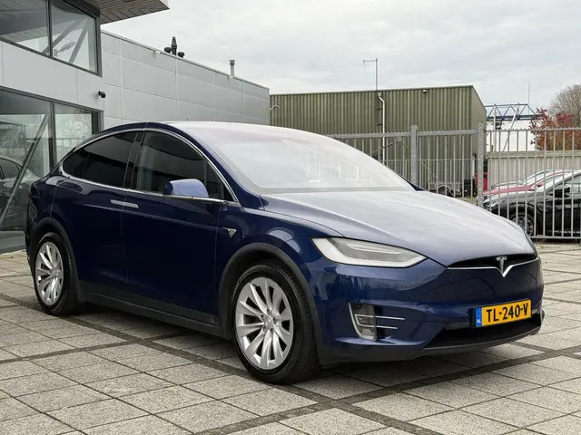 Tesla Model X 75D Aut. 2018 Elektrisch 7