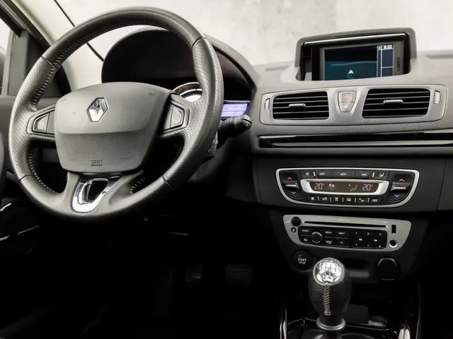Renault Mégane Coupé 1.2 TCe Bose 2013 Benzine 7