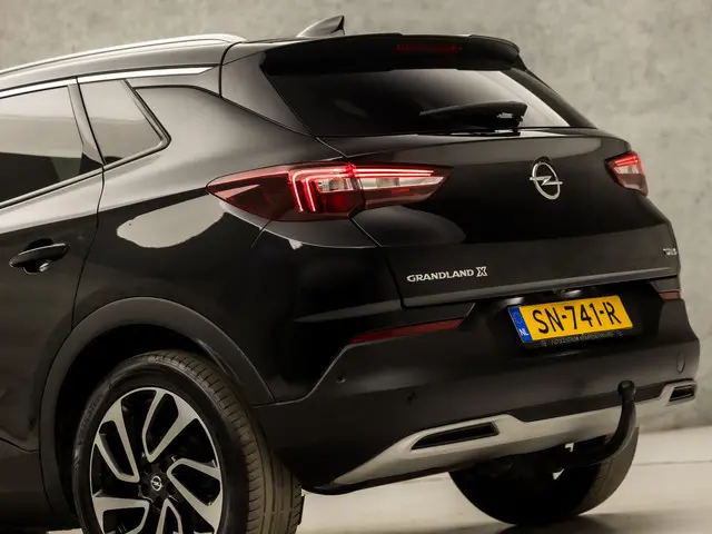 Opel Grandland X 1.2 Turbo Ultimate Sport 2018 Benzine 13