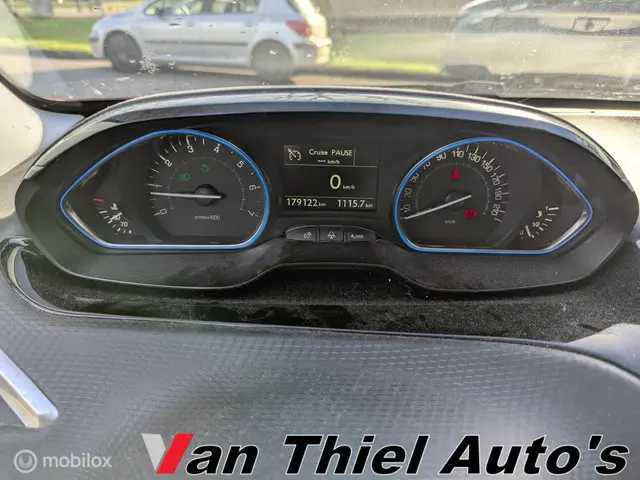 Peugeot 2008 1.2 PureTech Allure 2017 Benzine 16