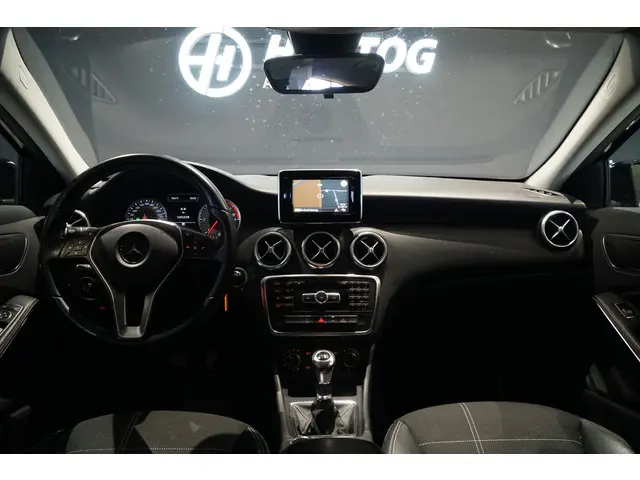 Mercedes-Benz A-Klasse 3