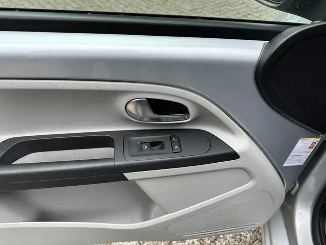 SEAT Mii 1.0 Style airco 2012 Benzine 12