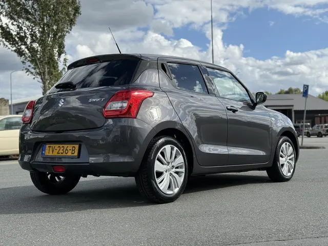 Suzuki Swift 1.2 Select 2018 Benzine 6