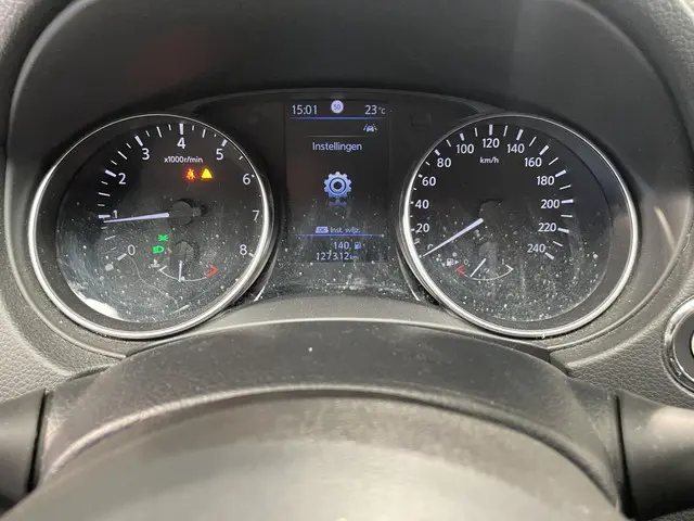 Nissan QASHQAI 1.3 DIG-T Premium Edition 2021 Benzine 4