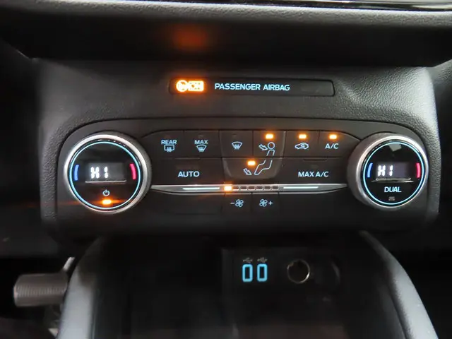 Ford Kuga 2.5 PHEV ST-Line X 2021 Hybride Benzine 9