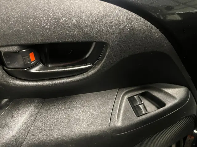 Citroën C1 1.0 VTi Feel SCHADEAUTO!! 2019 Benzine 22