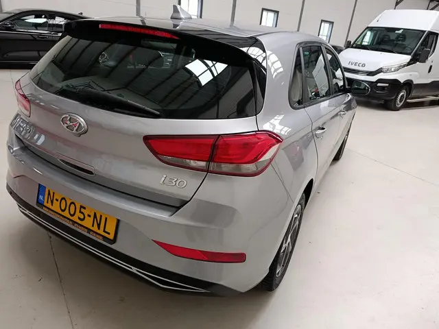 Hyundai i30 1.0 T-GDi MHEV Comfort Smart 2021 Benzine 10