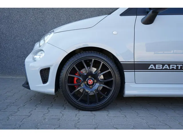 Abarth 595 3