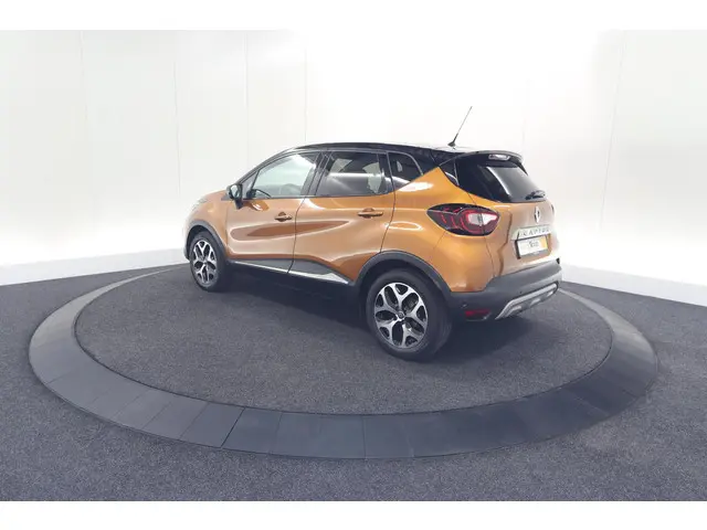 Renault Captur TCe 90 Intens 2019 Benzine 64