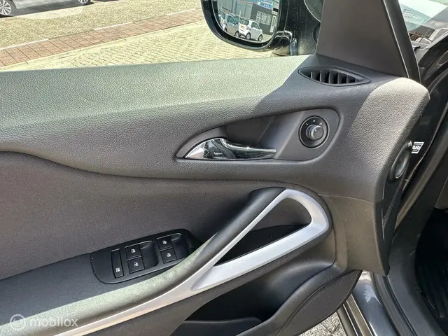 Opel Zafira Tourer 1.4 Cosmo 7p. AUTOMAAT 2012 Benzine 21