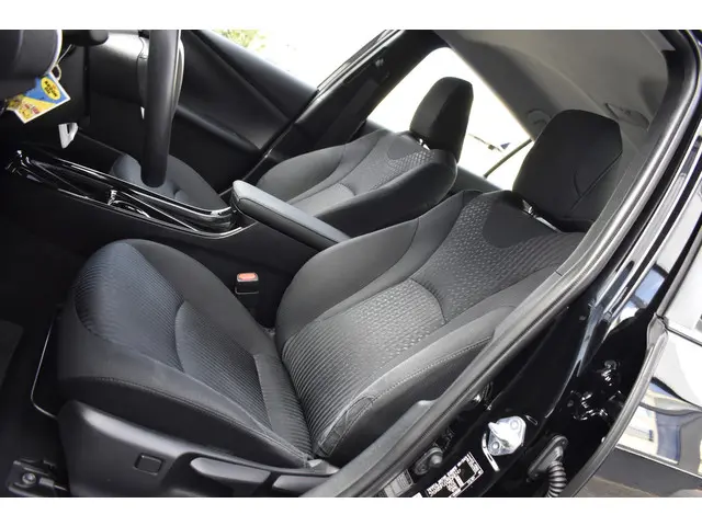 Toyota Prius 1.8 Black Edition 2018 Hybride Benzine 7