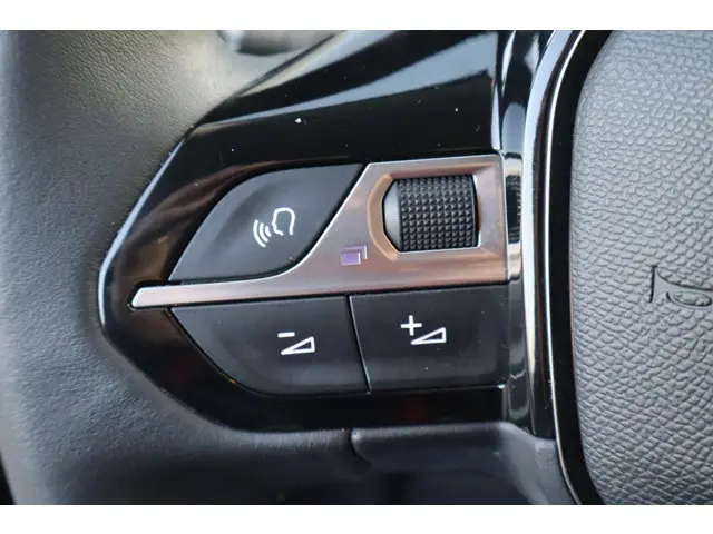 Peugeot e-208 EV Allure Pack 50 kWh 2021 Elektrisch 22