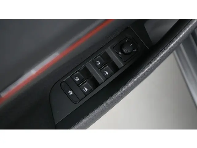 Škoda Scala 1.0 TSI 110pk Sport Business 2023 Benzine 13