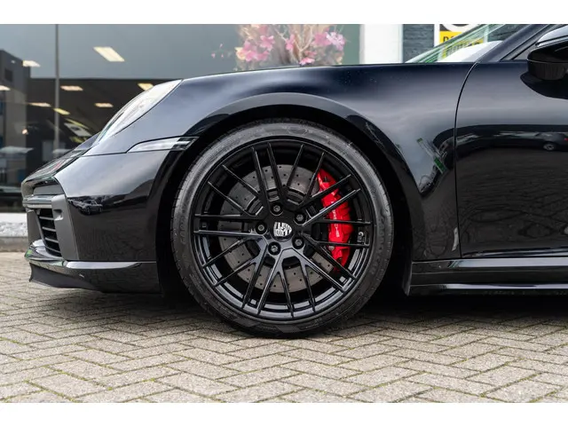 Porsche 911 3.8 Turbo 2021 Benzine 9