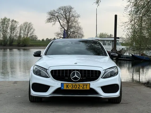 Mercedes-Benz C-Klasse 2