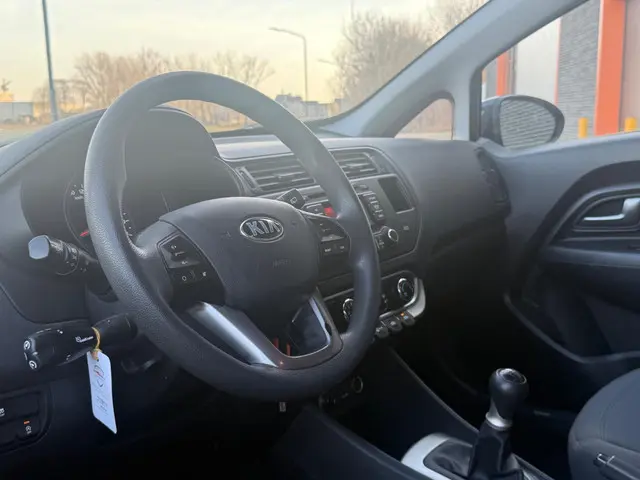 Kia Rio 1.2 CVVT Comfort Pack Airco, Cruise! 2013 Benzine 5