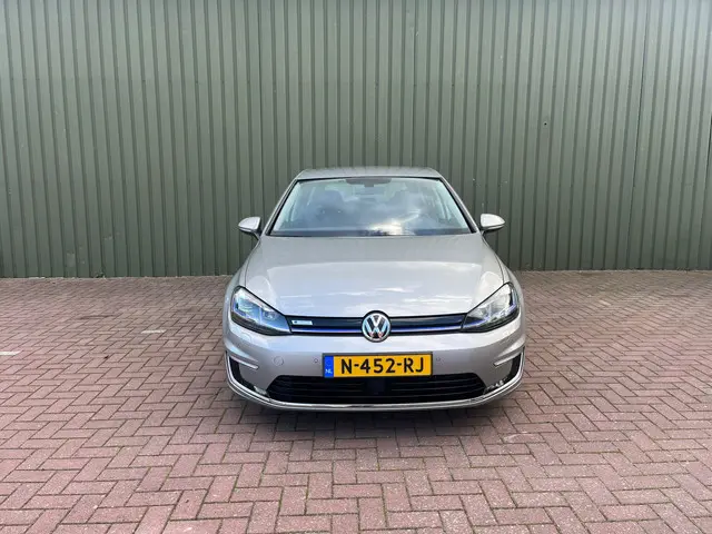 Volkswagen e-Golf e-Golf 2018 Elektrisch 3