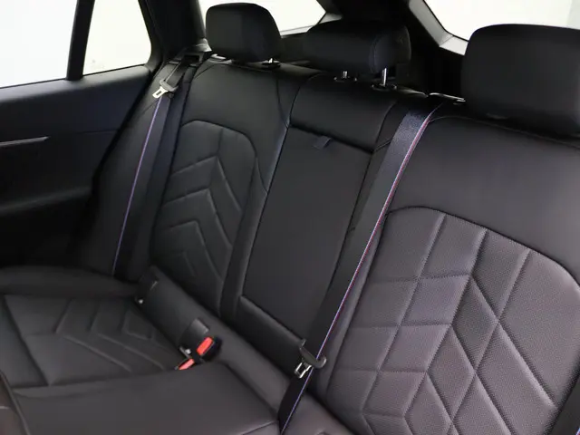 BMW i5 Touring eDrive40 84 kWh 2024 Elektrisch 14