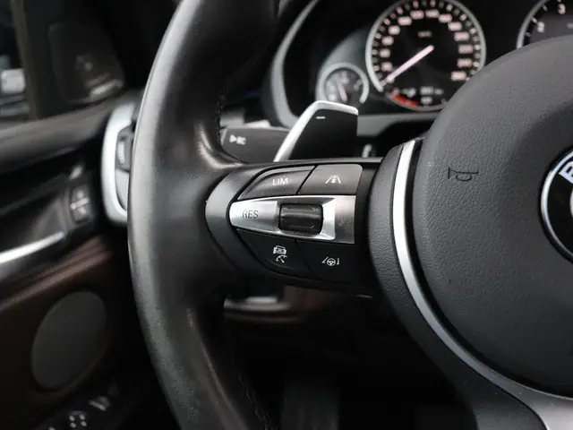 BMW X5 xDrive40e iPerformance 2015 Hybride Benzine 24