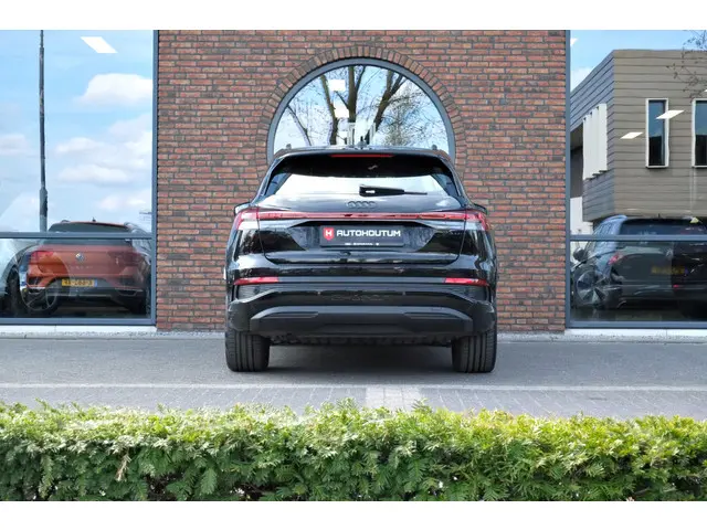 Audi Q4 e-tron 45 Edition 82 kWh 2024 Elektrisch 14