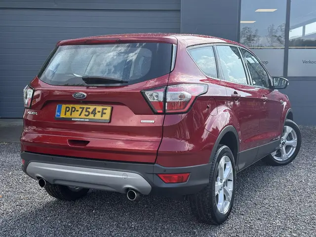 Ford Kuga 1.5 EcoBoost Titanium 2017 Benzine 2