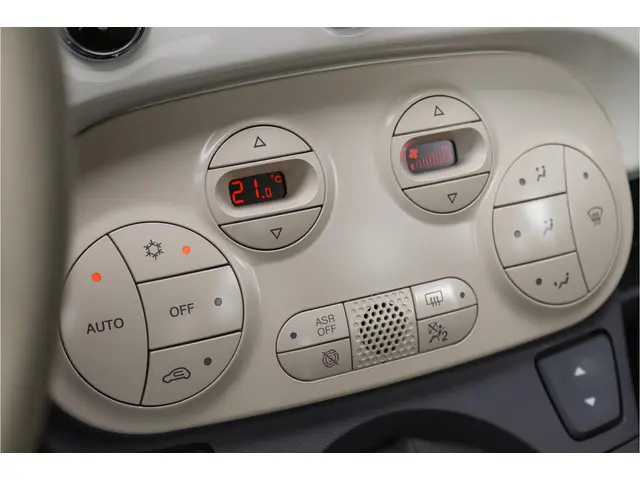 Fiat 500 0.9 TwinAir Vintage'57 2015 Benzine 13