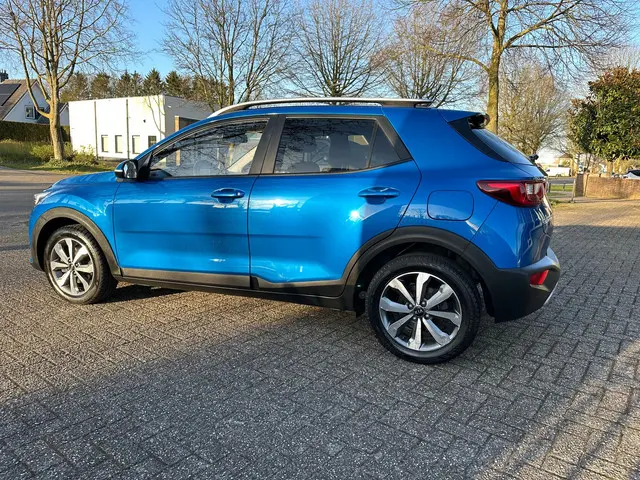 Kia Stonic Dynamic Plus Line 1.0 2022 Hybride Benzine 3