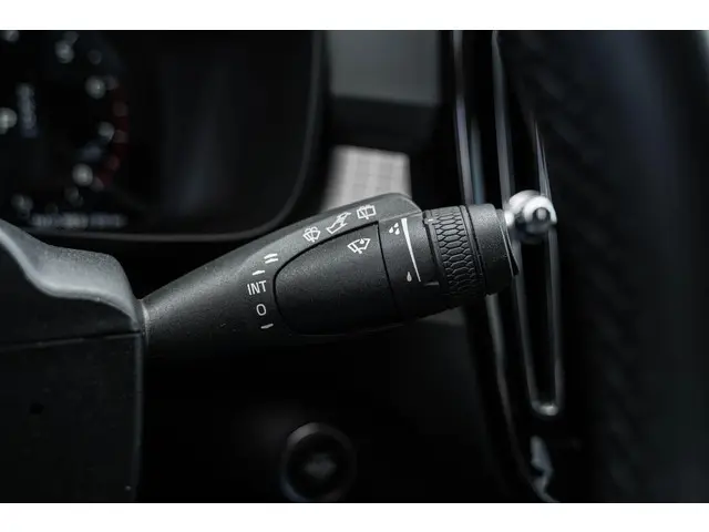 Volvo XC40 1.5 T2 Momentum Business 2021 Benzine 27