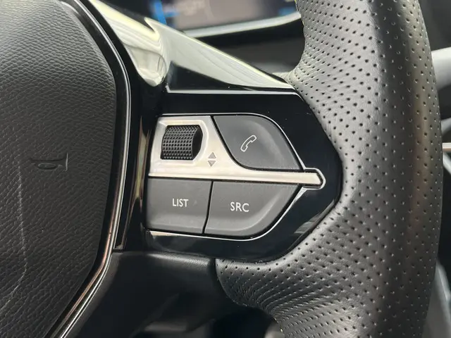 Peugeot e-2008 EV GT 50 kWh 2021 Elektrisch 20