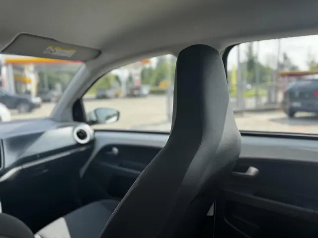 Volkswagen up! 1.0|Airco|Led dagrij|Elec ramen 2021 Benzine 17