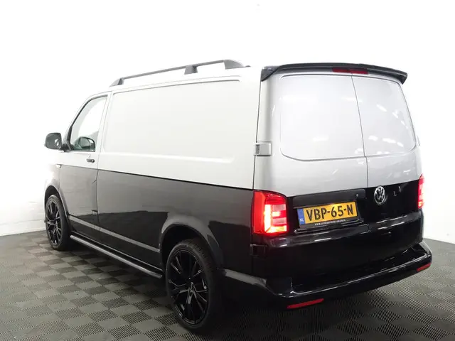 Volkswagen Transporter 2.0 TDI Euro 6 R-Line+ 2019 Diesel 5