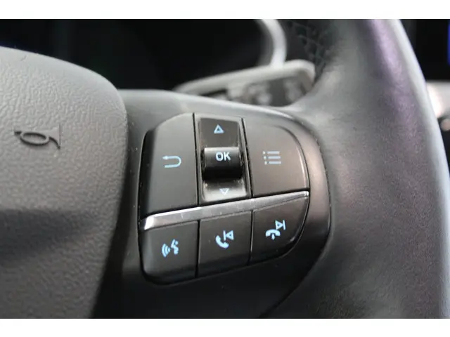 Ford Kuga 2.5 PHEV Titanium 2021 Hybride Benzine 24