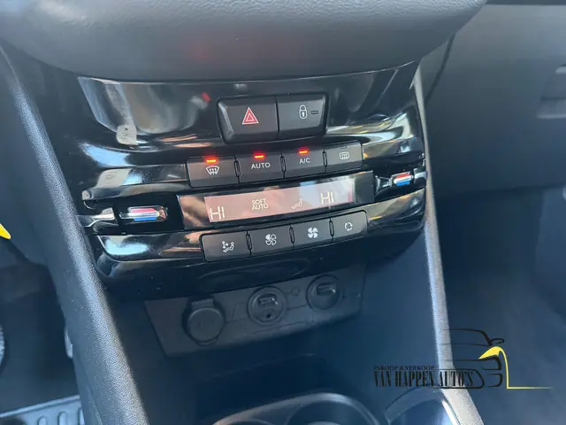 Peugeot 208 1.6 VTi Allure / apk 3-2027 2013 Benzine 18