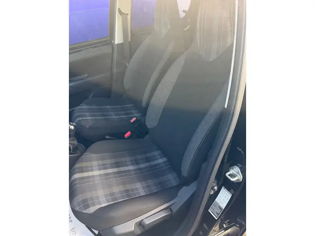 Peugeot 108 1.0 e-VTi Active*AIRCO* 2019 Benzine 9