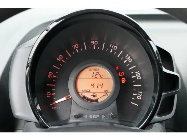 Toyota Aygo 1.0 VVT-i x-fun 2021 Benzine 34