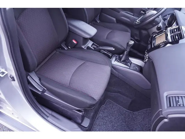 Mitsubishi ASX 1.6 Cleartec Intense 2019 Benzine 34