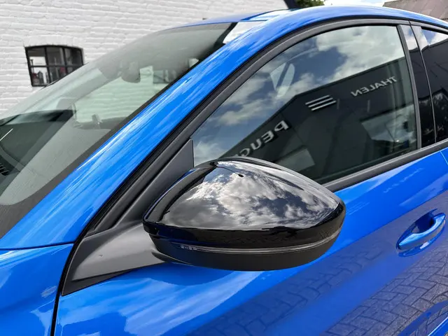 Peugeot 208 1.2 Turbo 100 PK Allure 2025 Benzine 42