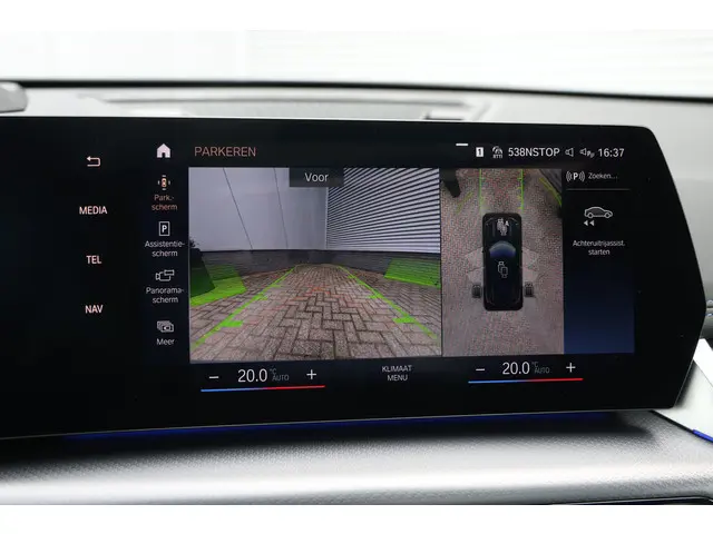 BMW X1 sDrive20i 170pk M-Sport Black Ed. 2023 Benzine 53